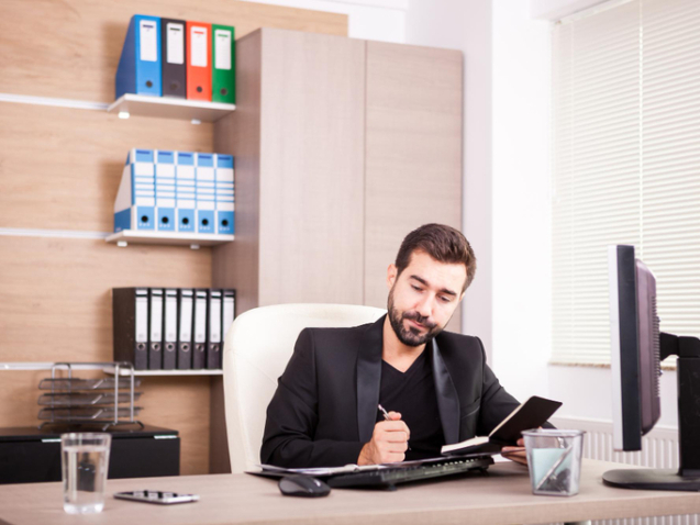 Expert Accountant in Manor Lakes
